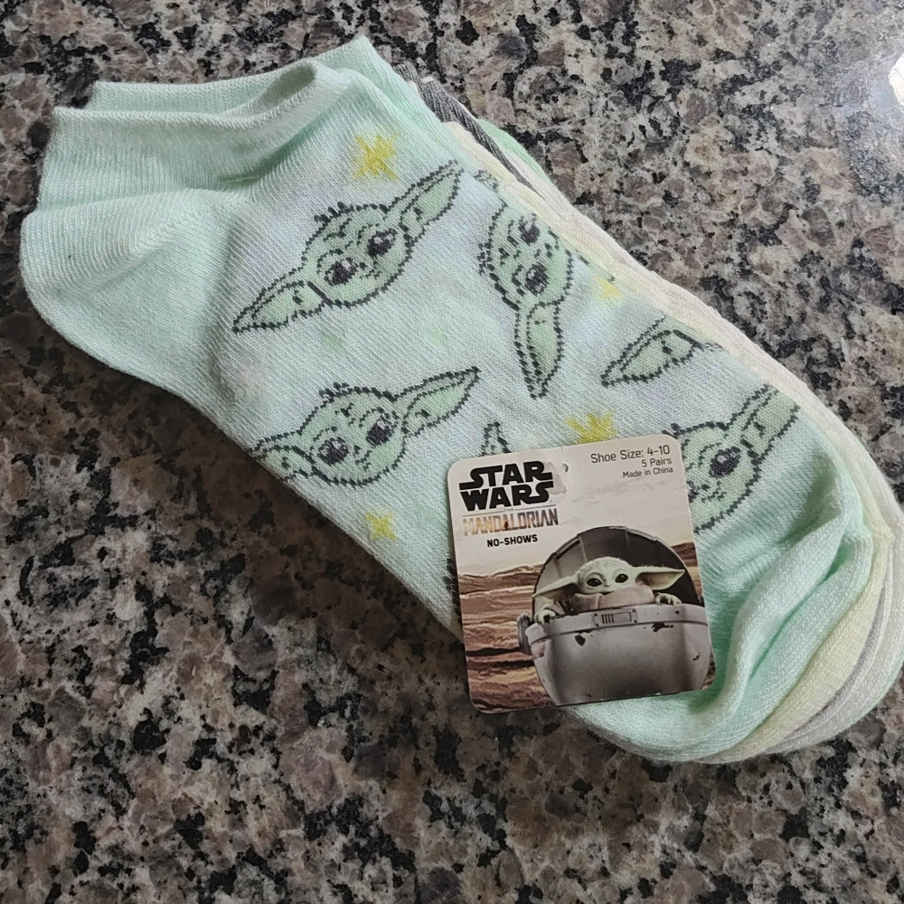NWT Star Wars Baby Yoda Socks